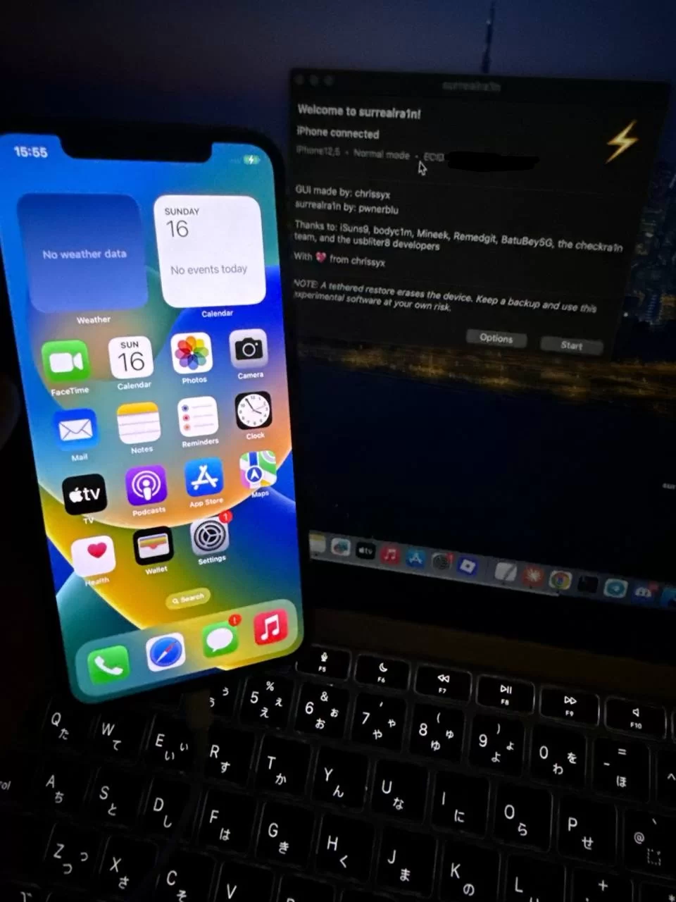 surrealra1n cho phép hạ cấp iOS trên A7/A8, A11 và A12/A13, đã có giao diện macOS